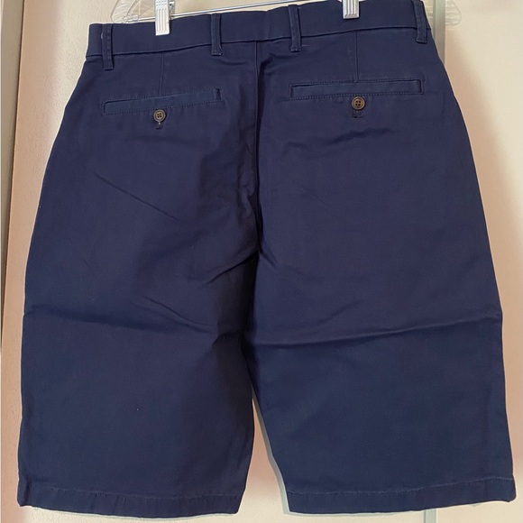 Gap Men’s navy 12 inch shorts - 29 waist - Picture 2 of 8